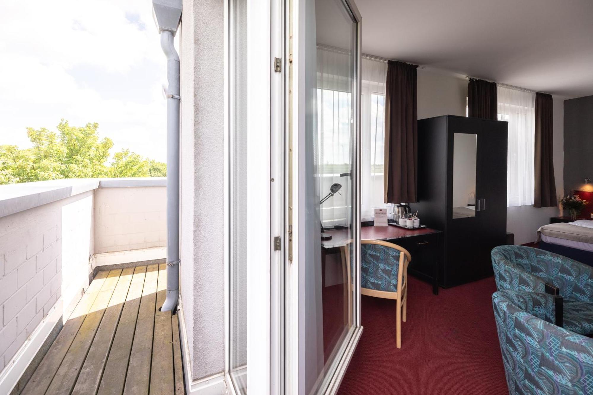Hotel Aviva Leipzig Exterior photo